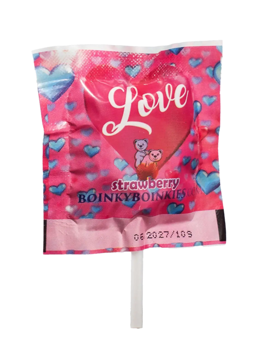 Boinky - Seksitikkari Pink Bucket
Makeaa nautintoa luonnollisella piristyksellä.
Nauti herkullisesta ja leikkisästä kokemuksesta Love Lollipops Strawberry -tikkareiden kanssa.
Nämä pehmeät hedelmäiset tikkarit tarjoavat rikkaan mansikan maun yhdistettynä huolella valittuihin luonnollisiin ainesosiin hauskaa ja hyvää oloa varten.
Makea hemmotteluhetki, joka kirkastaa jokaisen hetken.
Yksi nuolaisu ilahduttaa, yksi hetki kohottaa.
